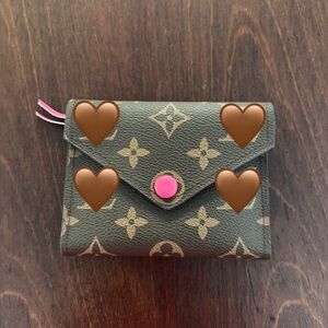 Cute brown and pink wallet L V